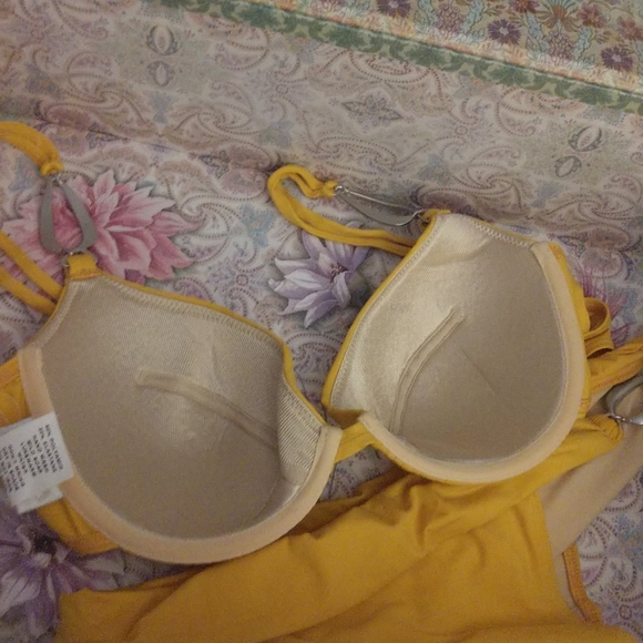 SI NWT D Cup Mango Gold GOTTEX Bikini w Hardware - Picture 7 of 8